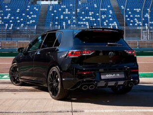 Volkswagen Golf R 2024