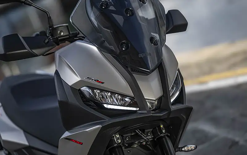 Aprilia SR GT 400